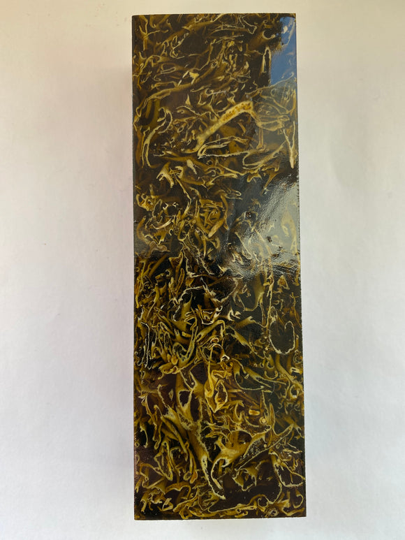 Lichen 126,5 x 42 x 28 mm