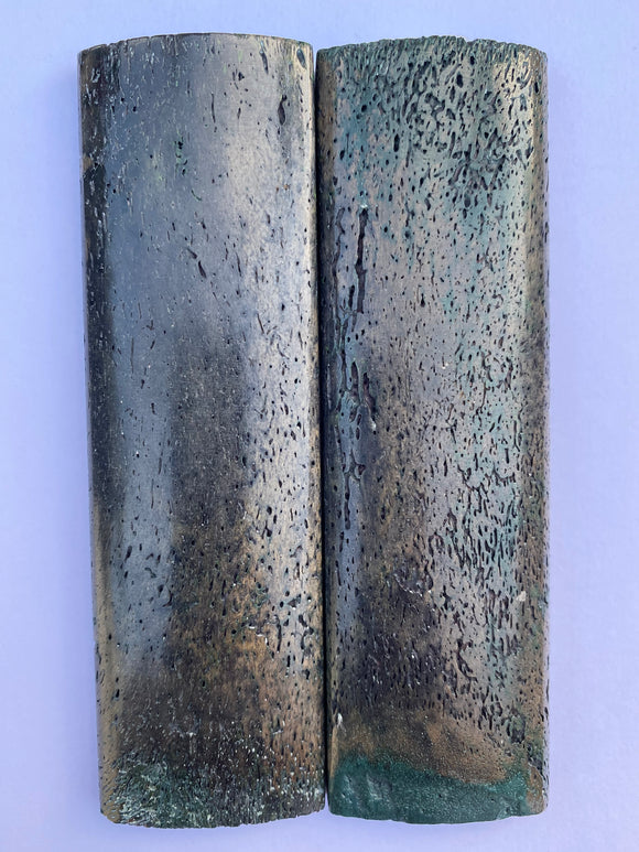 109 × (33 à 33) × (10 à 9) mm