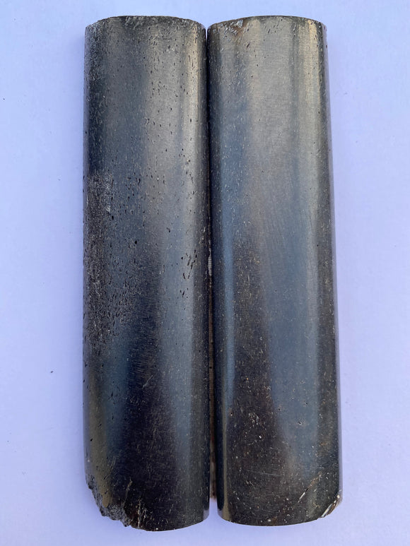 105 × (28 à 26) × (10 à 9) mm