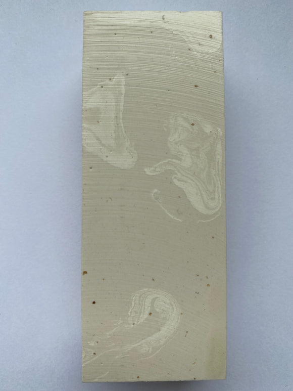100 x 38 x 25.5 mm